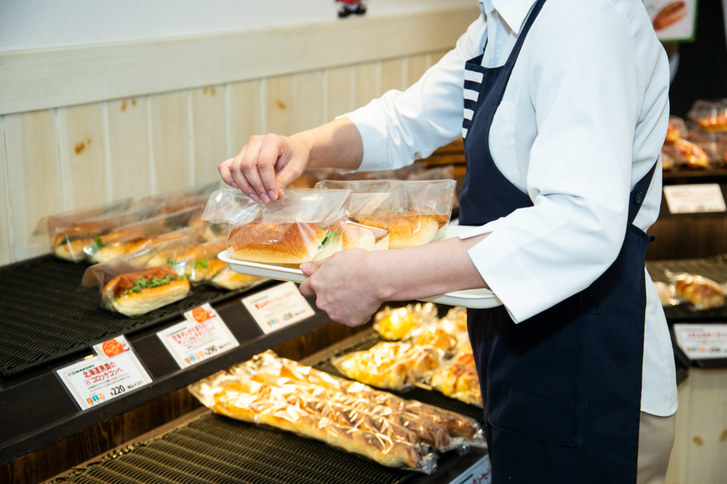 513BAKERY鈴鹿店(三重県鈴鹿市/平田町駅/その他(販売・サービス・アパレル系))_2